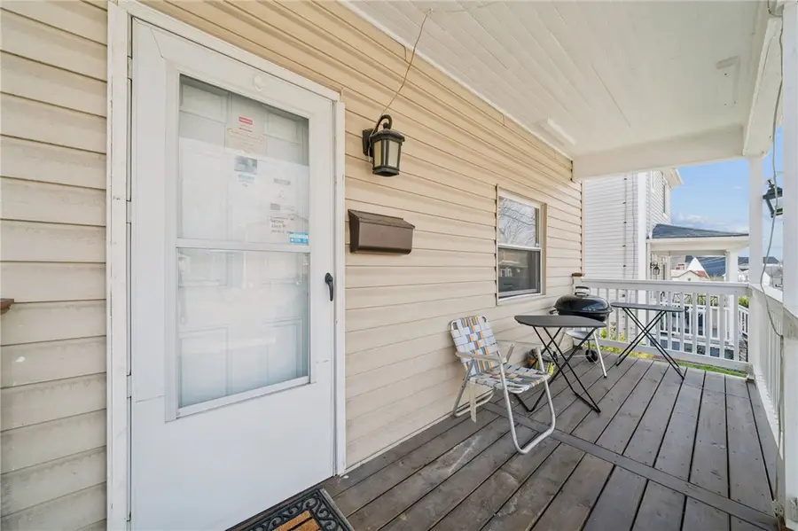 514 6th St, Irwin, PA 15642 - #2