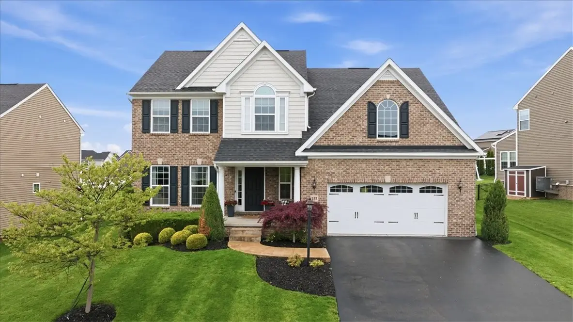 213 Overlook Dr, Pittsburgh, PA 15237 - #1