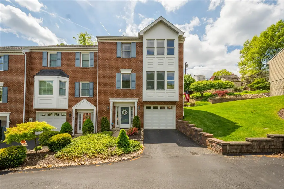 45 Hennig Drive, Pittsburgh, PA 15236 - #1