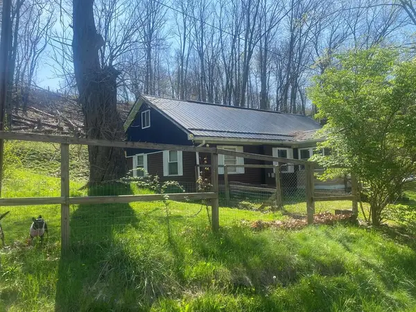 1760 Jordan Hollow Rd, Clarion, PA 16049