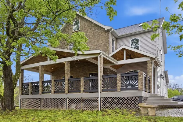 3745 Saxonburg Blvd, Pittsburgh, PA 15238
