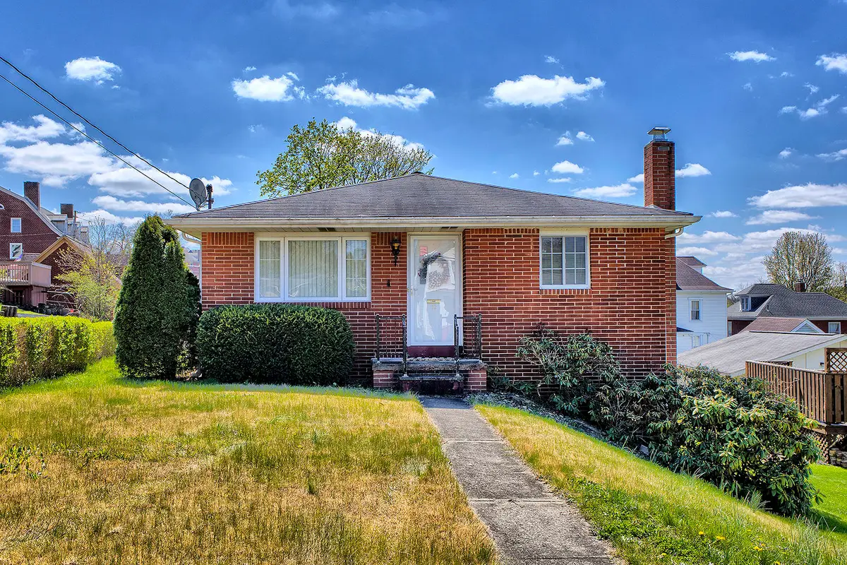 12 Barclay Street, Greensburg, PA 15601 - #1