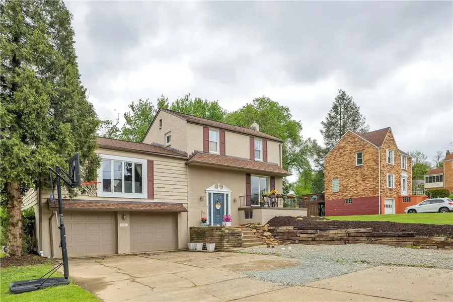 3416 Sterling Dr, Bethel Park, PA 15102 - #3