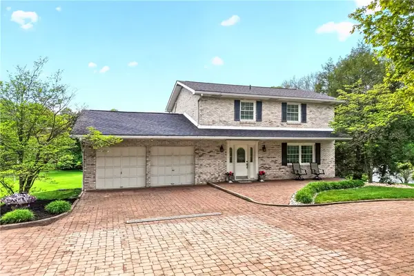 709 Vernon Dr, Rostraver Twp, PA 15012