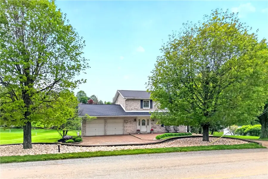 709 Vernon Dr, Rostraver Township, PA 15012 - #2