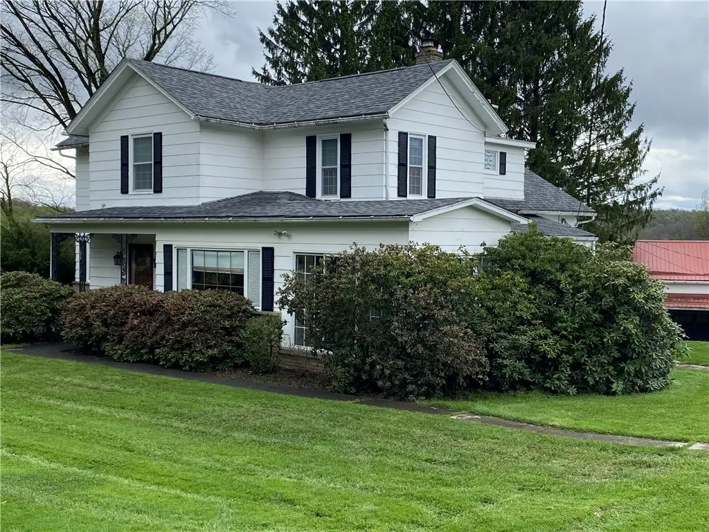 147 Warren Rd, Franklin, PA 16323 - #1