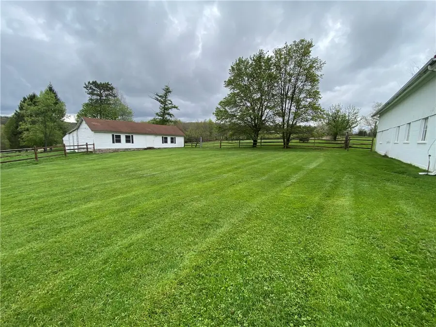 147 Warren Rd, Franklin, PA 16323 - #2