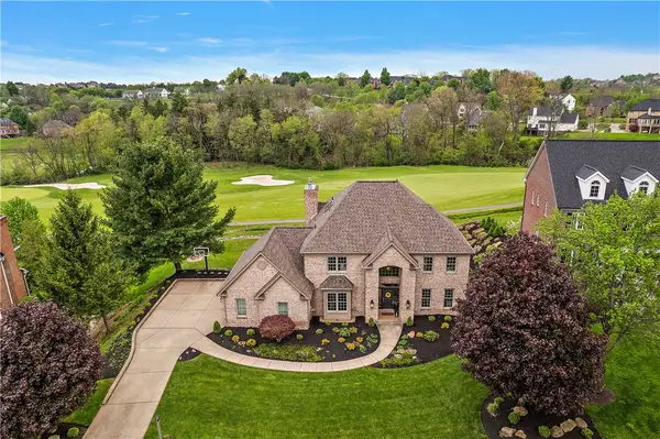 212 Chesapeake Drive, Gibsonia, PA 15044