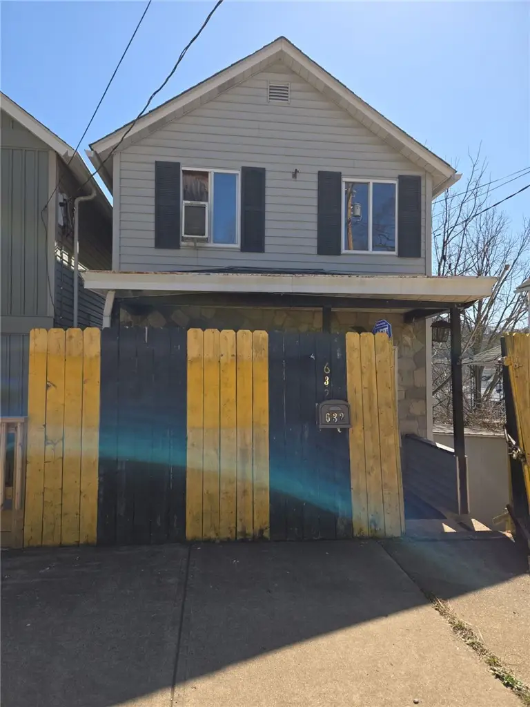 632 Euclid Ave, Canonsburg, PA 15317 - #1