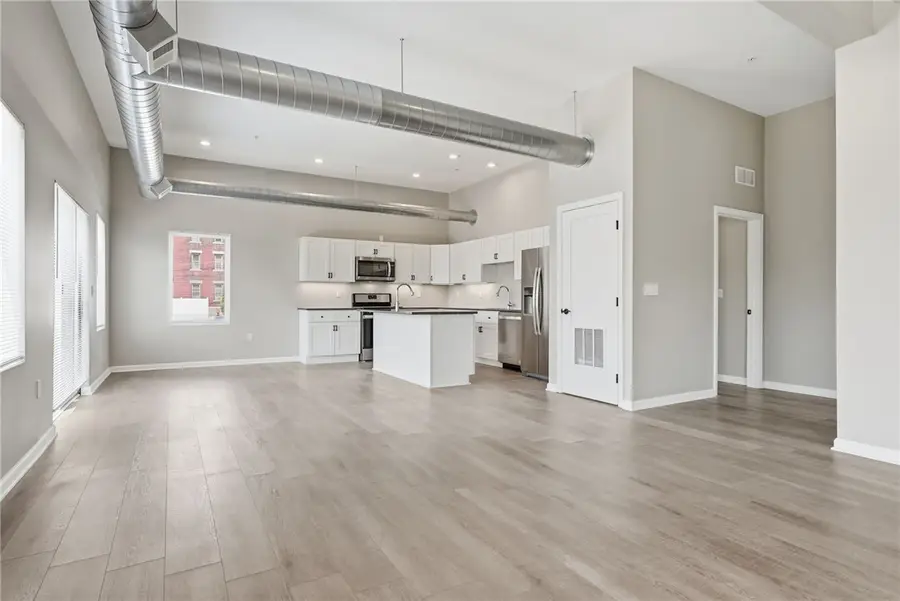 3809 Liberty Ave #201, Pittsburgh, PA 15201 - #3