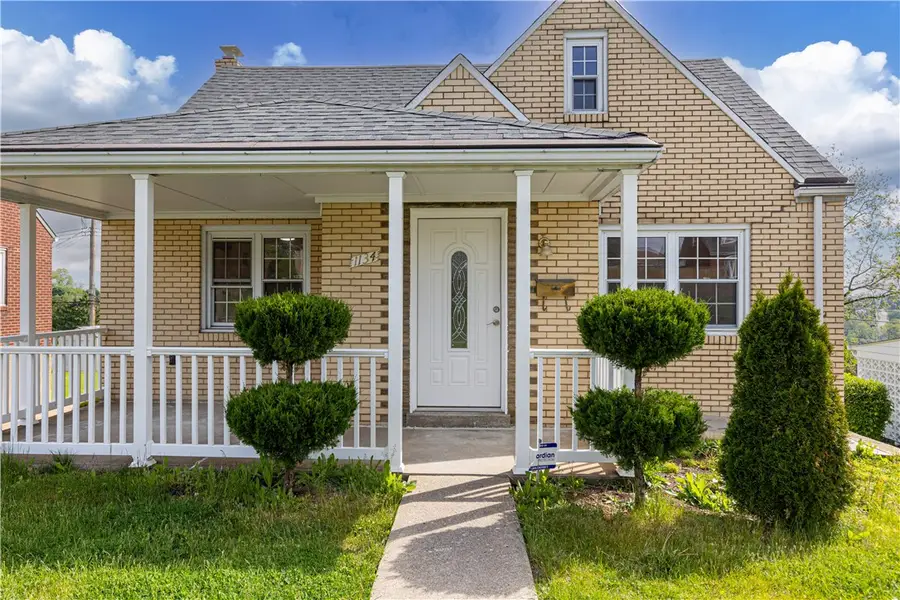 1134 Kirsopp Ave, Pittsburgh, PA 15220 - #2