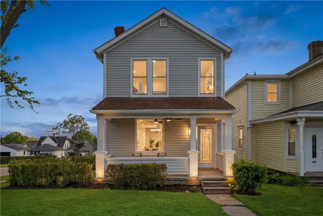 702 4th St, Verona, PA 15147 - #1