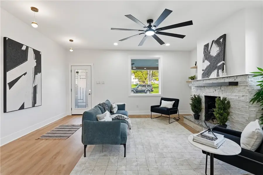 702 4th St, Verona, PA 15147 - #3