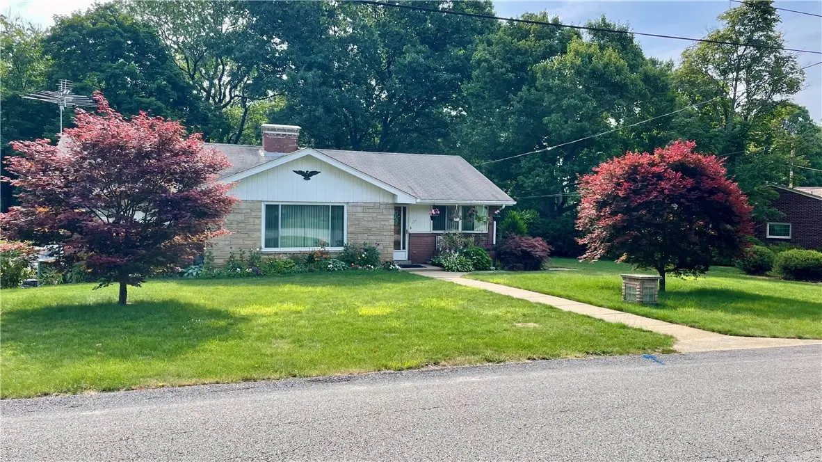 134 Allan Dr, Beaver, PA 15009 - #1