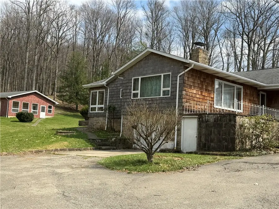 326 Keslar School Rd, Acme, PA 15610 - #2