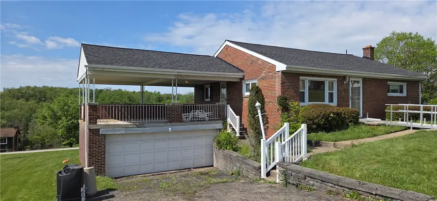 944 W Wylie Avenue, Washington, PA 15301 - #2