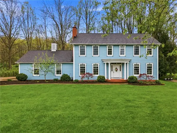 12 Stoney Brook Blvd, Greenville, PA 16125
