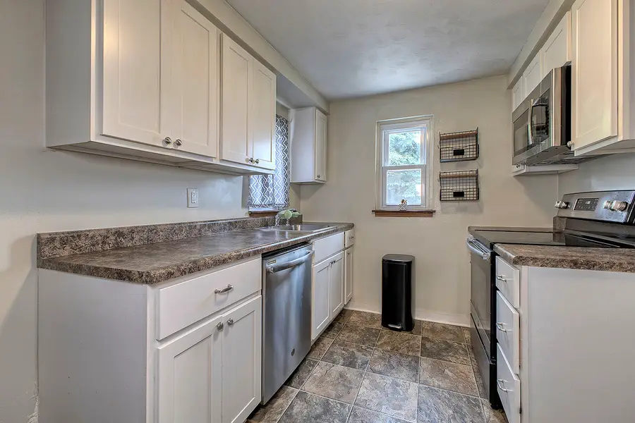 107 Carmella Drive, White Oak, PA 15131 - #2