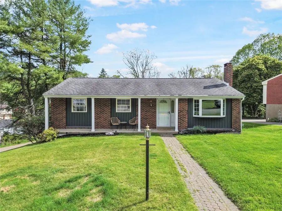 105 Oxford Dr, West Mifflin, PA 15122 - #2