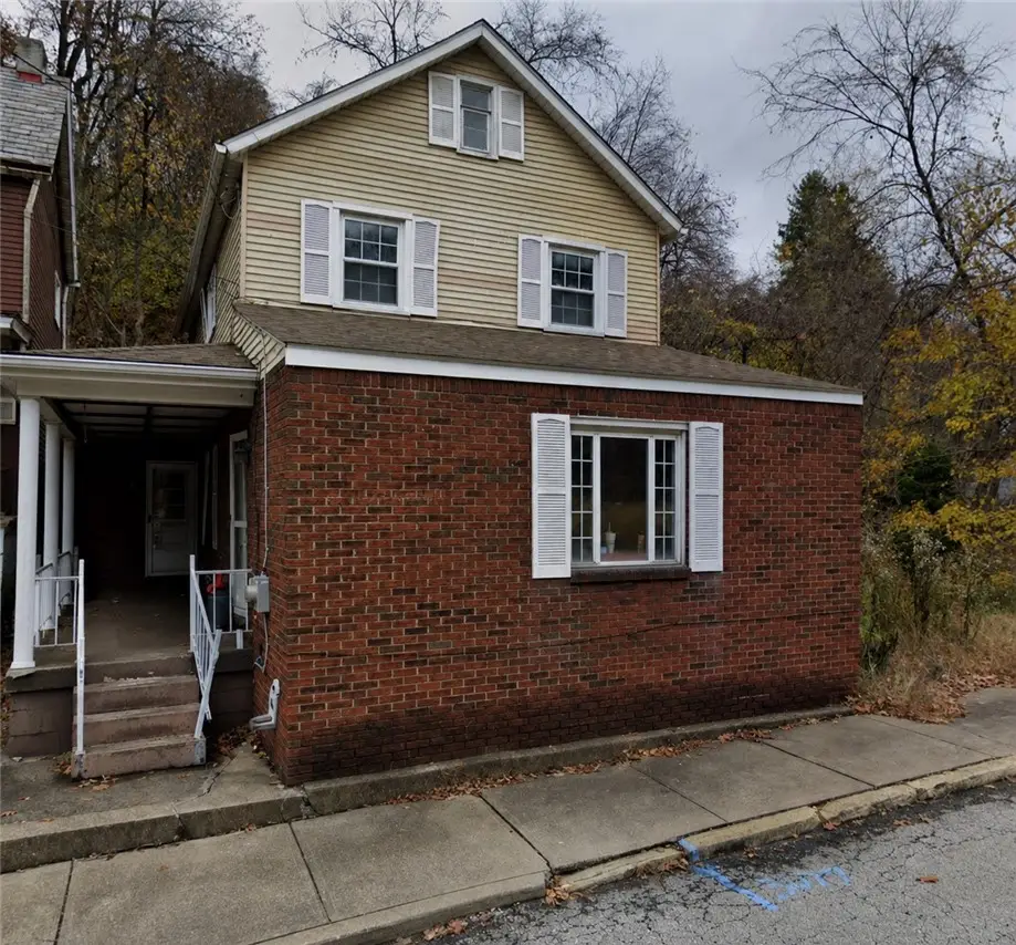 3077 Auberle St, McKeesport, PA 15132 - #1