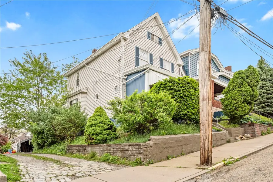 417 Eureka St, Pittsburgh, PA 15211 - #2