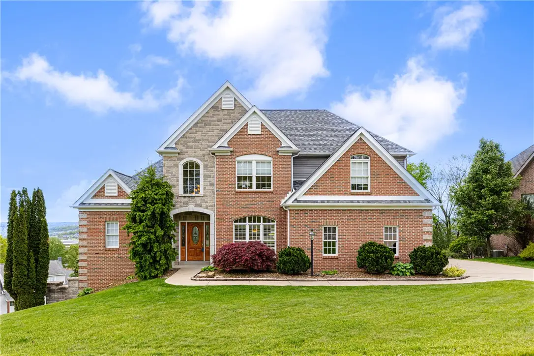 2301 Shamrock Ln, Canonsburg, PA 15317 - #1