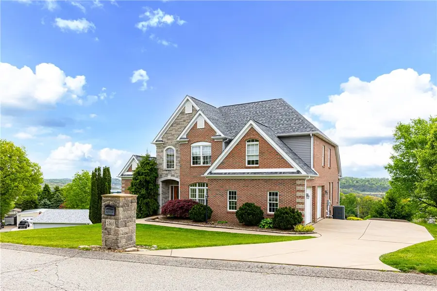 2301 Shamrock Ln, Canonsburg, PA 15317 - #3