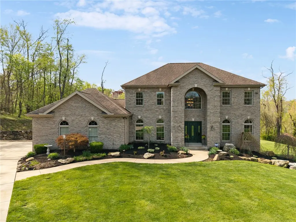 1098 Government Road, Irwin, PA 15642 - #1