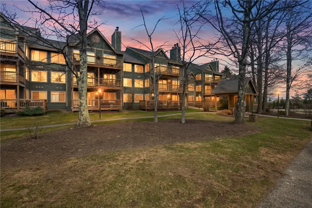 5319 Summit Drive, Somerset, PA 15502 - #1