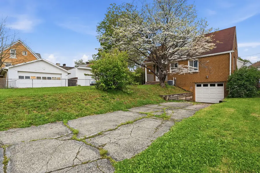 313 Locust Street, Turtle Creek, PA 15145 - #3