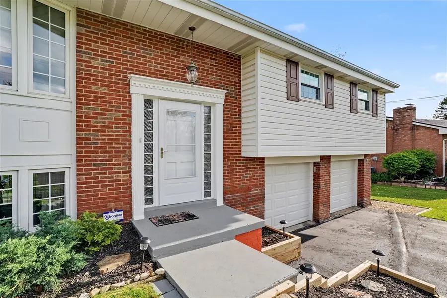 156 Westwood Mnr, Butler, PA 16001 - #2