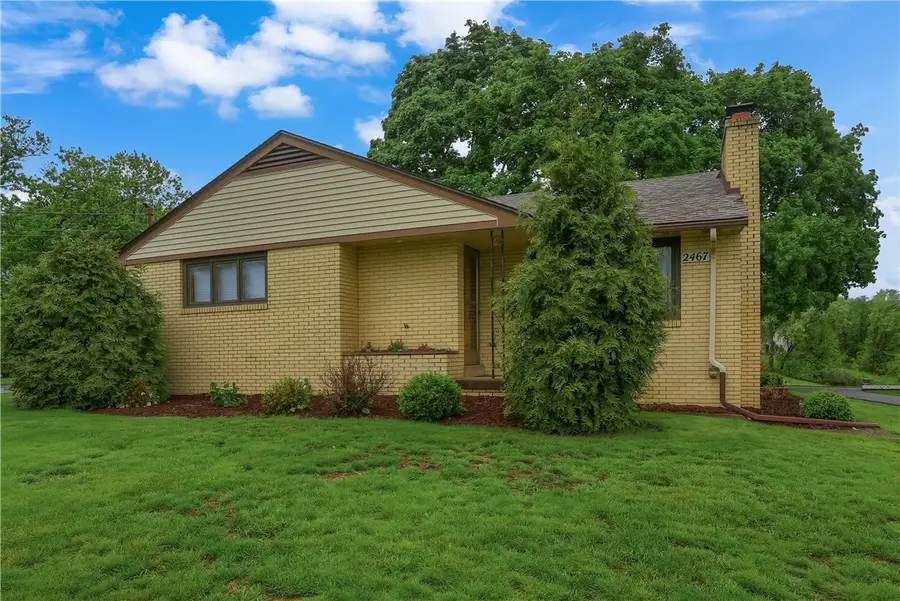 2467 Nicholson Road, Sewickley, PA 15143 - #2