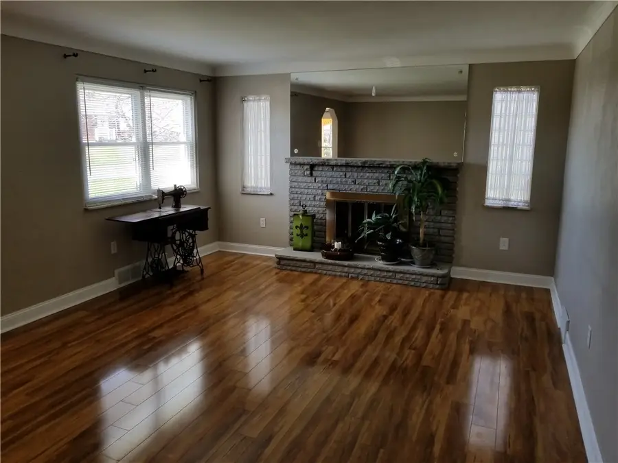 104 Queen Drive, Monroeville, PA 15146 - #2