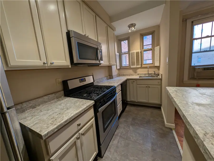144 N Dithridge St #403, Pittsburgh, PA 15213 - #3
