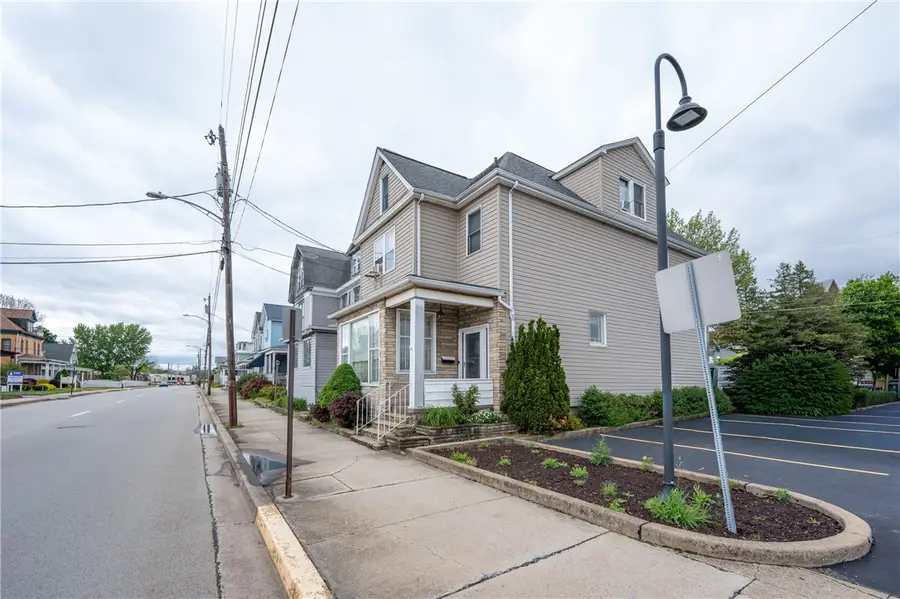 431 Depot St, Latrobe, PA 15650 - #3