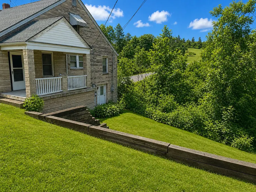 1132 Paintertown Road Road, Irwin, PA 15642 - #2