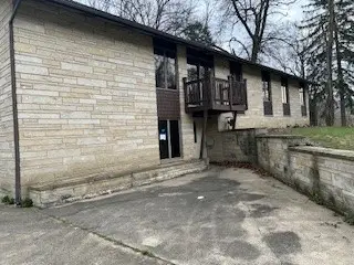246 Edison St, Uniontown, PA 15401 - #1
