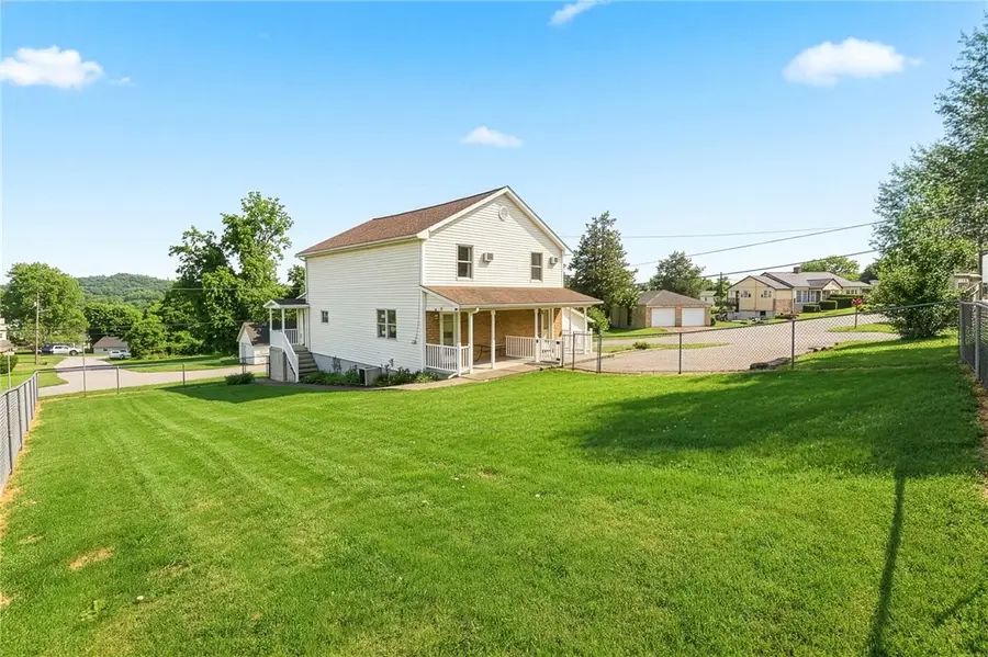 4 Sharp St, Republic, PA 15475 - #3