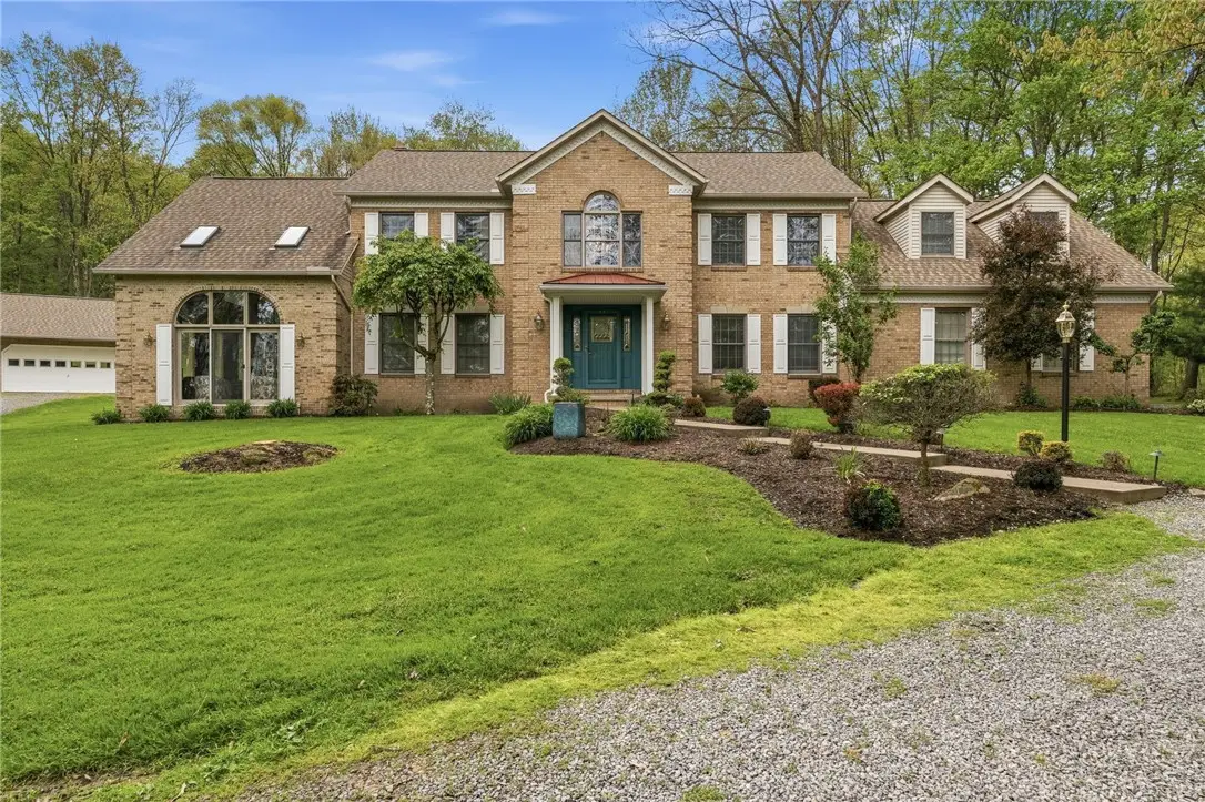127 Spring Valley Road, Valencia, PA 16059 - #1