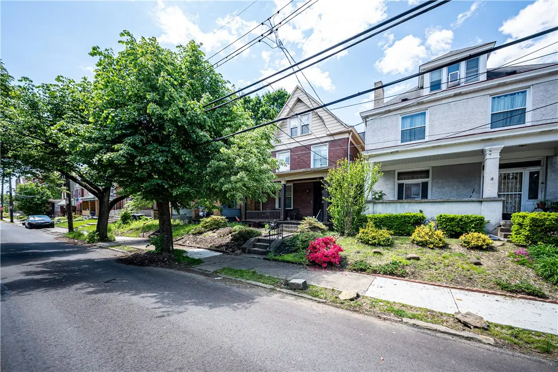 3119 Landis St, Pittsburgh, PA 15204 - #1