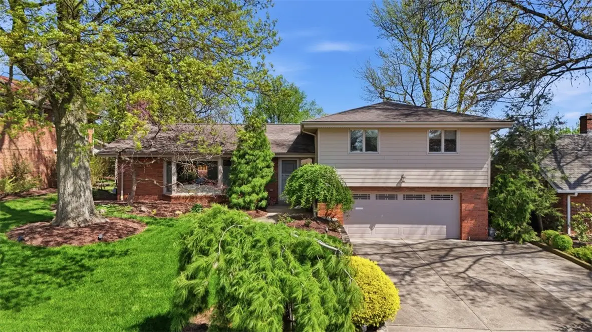 1193 Lakemont Drive, Pittsburgh, PA 15243 - #1