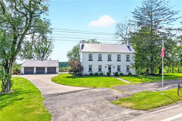 1874 E National Pike, Scenery Hill, PA 15360