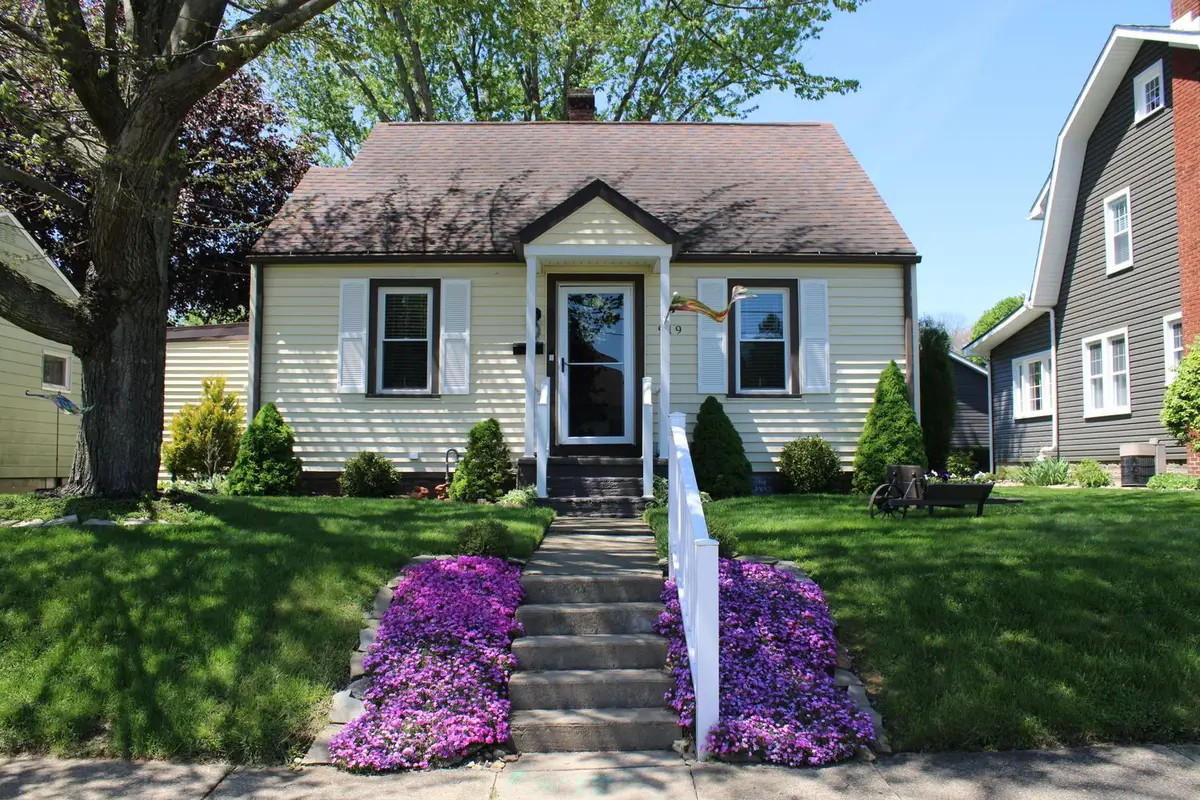 919 Columbia Avenue, Grove City, PA 16127 - #1