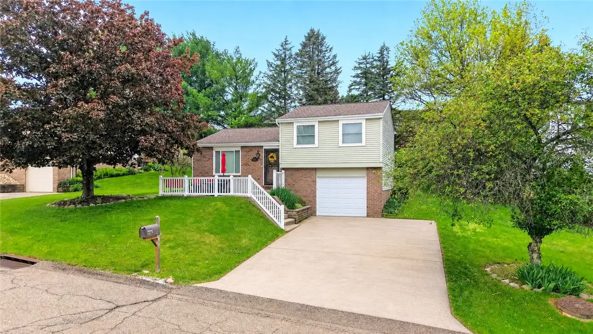 226 Briar Path, Imperial, PA 15126 - #1