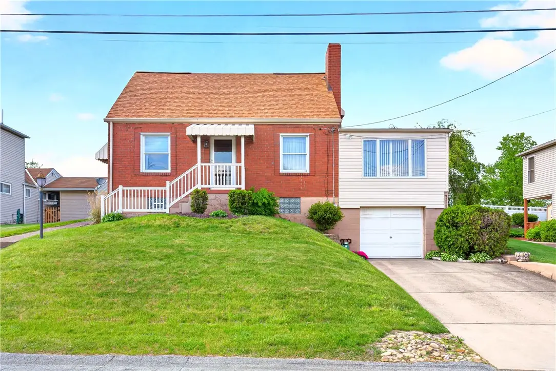 1715 Morton Ave, West Mifflin, PA 15122 - #1