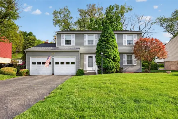 142 Thunderwood Dr, Bethel Park, PA 15102
