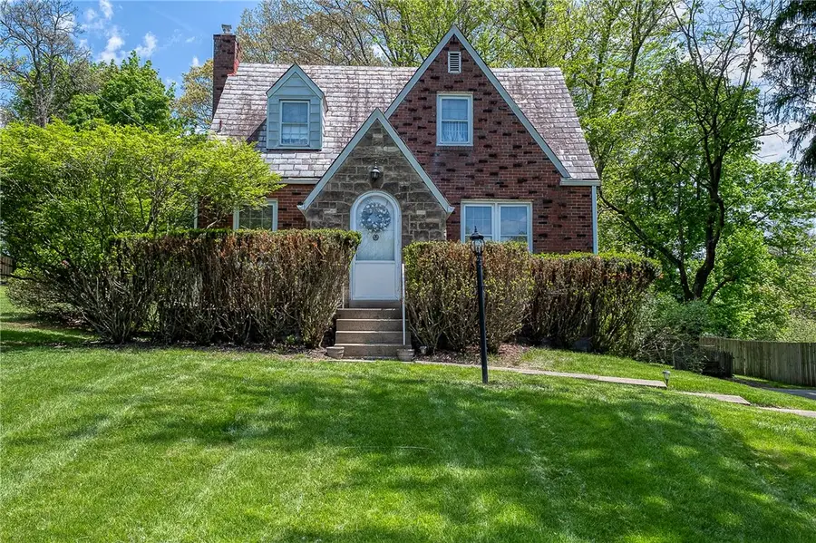 9716 East Rd, McCandless, PA 15127 - #2