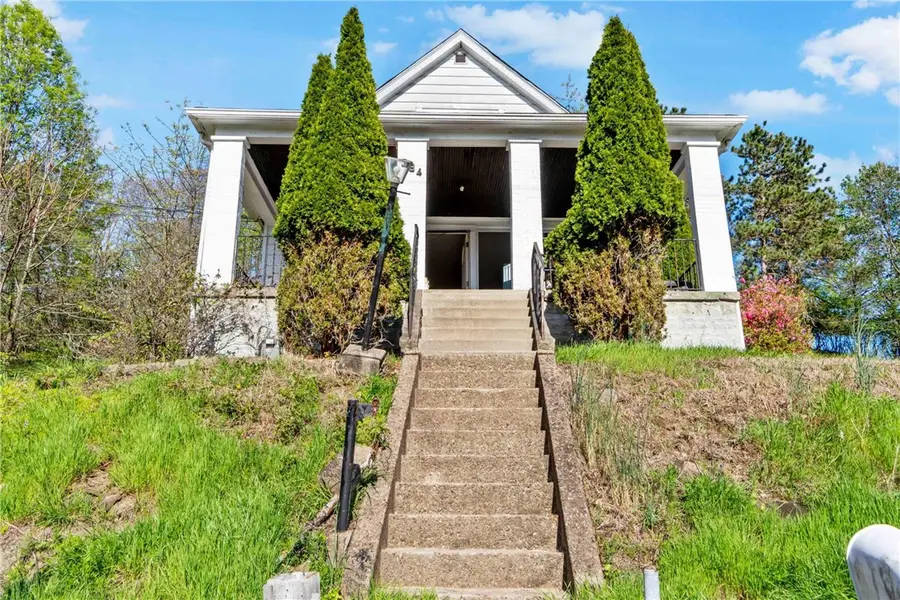 384 F St, Pittsburgh, PA 15209 - #2