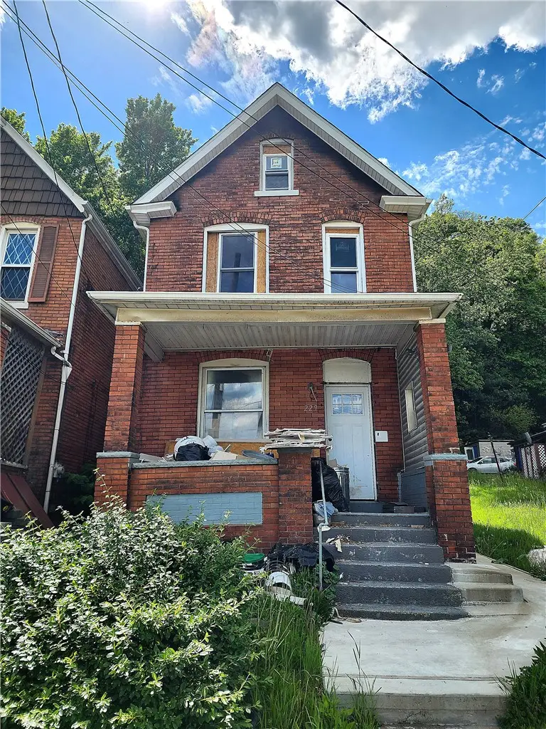 229 Freeport Rd, Creighton, PA 15030 - #1