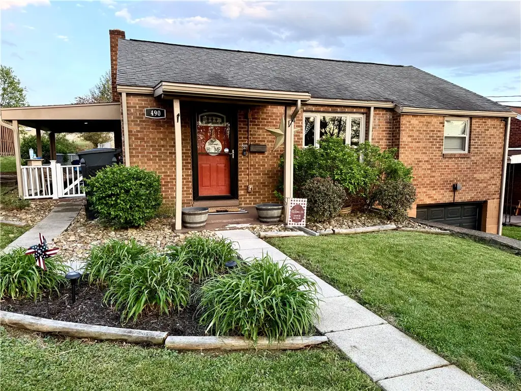 490 N Gallatin Ave Ext, Uniontown, PA 15401 - #1